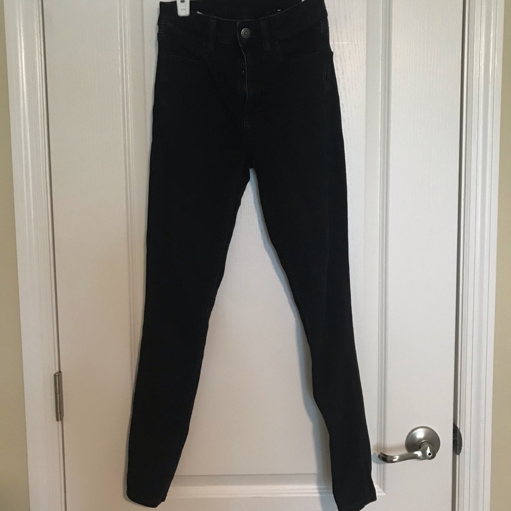 Plain black American eagle jeans